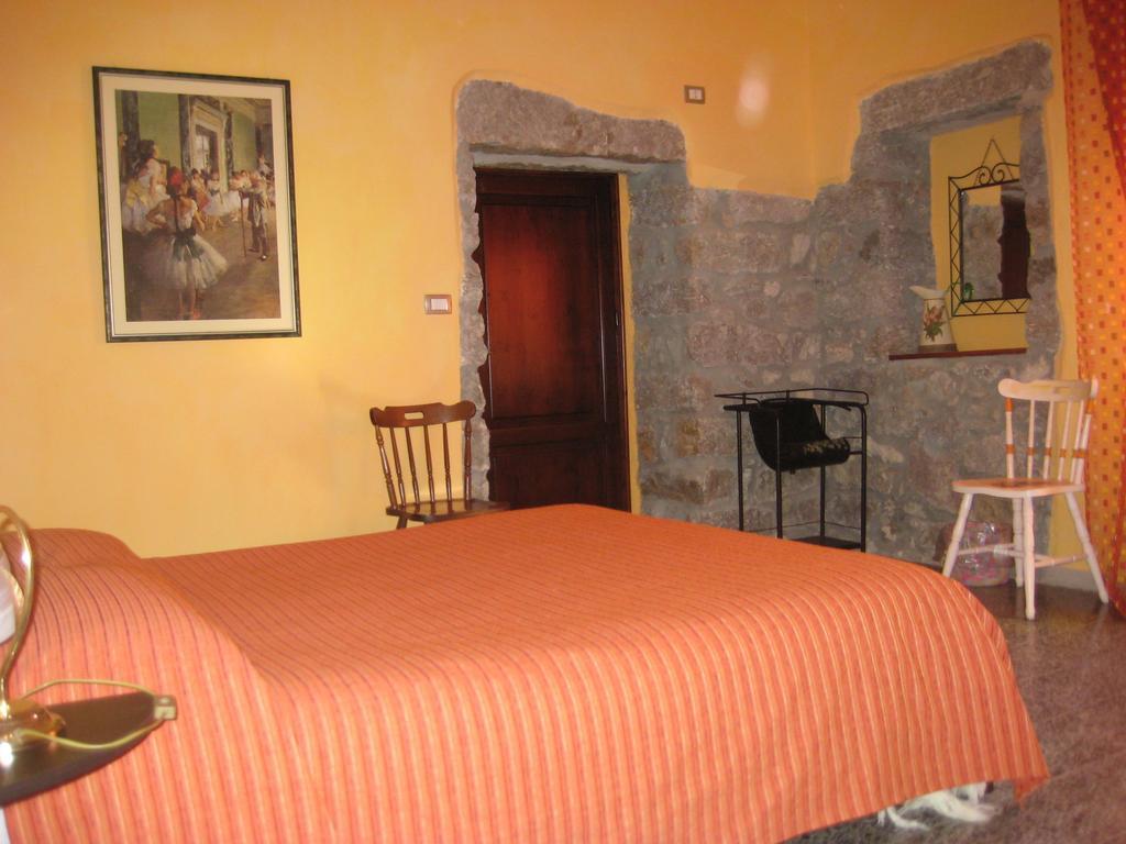 Sa Domo de Minnanna Castelsardo Zimmer foto